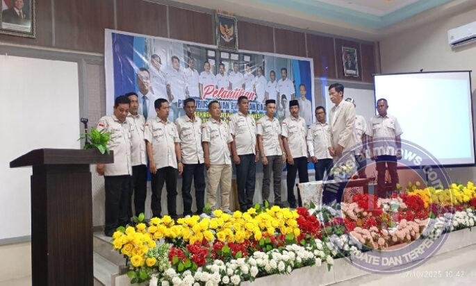 Pengurus DPD SWI Nagan Raya Resmi Dilantik, Plt. Ketum: Wartawan Jangan Menjadi Humasnya Pemerintah