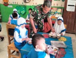 Babinsa Dampingi Pendistribusian Makanan Bergizi Gratis di Sekolah