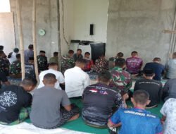 Ditengah Padatnya TMMD 126 Kodim Pacitan, Personel Satgas Tetap Lakasnakan Kewajiban Sholat Jumat