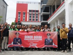 Setetes Darah untuk Kemanusiaan, Polres Gresik Gandeng Media dan Ojol Rayakan HUT Humas Polri ke 74