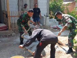 Impian Warga Miliki Rumah Layak Huni, Satgas TMMD 126 Desa Petungsinarang Kerjakan Pengecoran Lantai