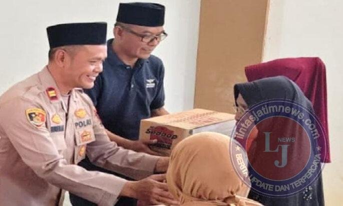 Polsek Kotabaru kolaborasi dengan Perusahaan Laksanakan Kegiatan Jumat berkah