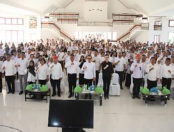 Wamendagri Bima Arya Dorong ASN Kabupaten Poso Junjung Tinggi Integritas