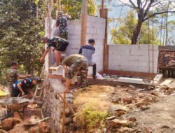 Satgas TMMD Kodim 0801/Pacitan Kejar Target Pengerjaan Kamar Mandi Mushola Nurul Huda