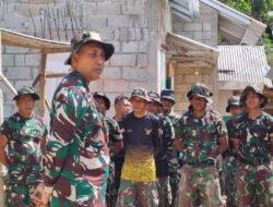 Dansatgas TMMD Ke 126 Kodim 0801/Pacitan Ambil Apel Satgas TMMD Petungsinarang