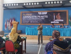 Alfain Jalaluddin Ramadlan: Menulis Itu Ibadah, Bukan Sekadar Kata