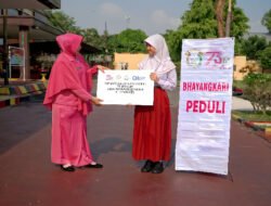 Semangat Sumpah Pemuda, SPN Polda Jatim dan Bhayangkari Beri Apresiasi Pelajar Berprestasi