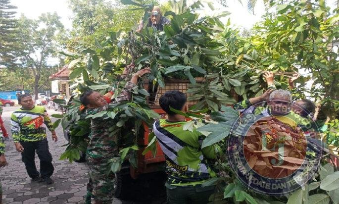 Begini Cara Babinsa Purwodiningratan Dalam Mewujudkan Lingkungan Yang Bersih Dan Sehat