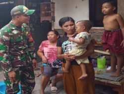 Serda Ichsan, Menyelam Sambil Minum Air, Babinsa Komsos Dengan Warga Sekaligus Rutin Patroli Wilayah Binaan