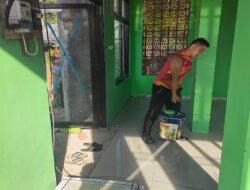 Kejar Target sebelum penutupan, Satgas TMMD 126 Lanjutkan finishing Cat Musala Nurul Huda