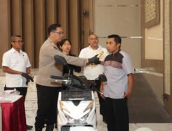Polda Jatim Kembalikan Motor kepada Pemiliknya Usai Ditemukan Saat Operasi Sikat Semeru 2025