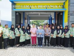 Kapolri Singgung Wujudkan Generasi Emas Usai Tinjau SMP Kemala Bhayangkari Karanganyar