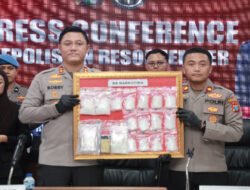 Polres Jember Bongkar Jaringan Narkotika Antar Pulau, 885 Gram Sabu dan 300 Butir Ekstasi Disita