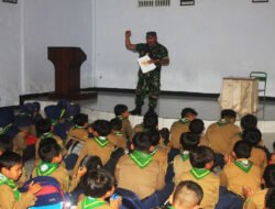 Gerimis di Trenggalek, Semangat Siswa MI Muhammadiyah Pucang Anak Tetap Menyala di Outing Class Kodim 0806
