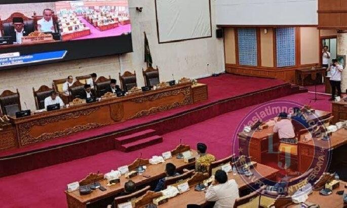 Absensi Wakil Ketua III DPRD Batam Tuai Kecaman, BK Didesak Tak Tutup Mata
