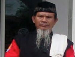 Drs. KH. Ahmad Kasuwi Thorif, MA., P.Br : Pendekar Besar Tapak Suci Wafat