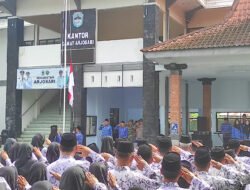 Danramil 0801/03 Arjosari Ikuti Upacara Dalam Rangka HUT Korpri ke 54, PGRI Ke 80, dan Dharma Wanita Ke 26