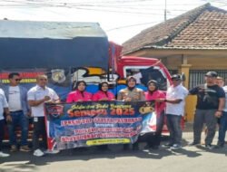 POLSEK Purwosari Salurkan Dua Truk Bantuan untuk Korban Erupsi Semeru 2025