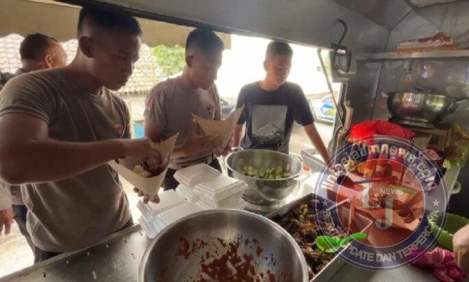 Polda Jatim Sediakan Dapur Umum untuk Warga Terdampak Erupsi Gunung Semeru