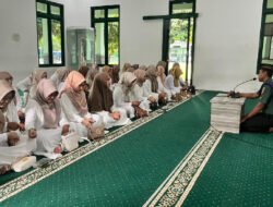 Persit KCK Cabang L Kodim Surakarta Gelar Doa Bersama untuk Korban Bencana Sumatra dan Aceh
