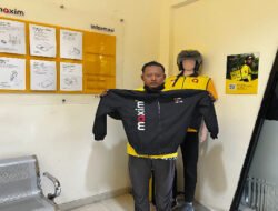 Maxim Serahkan Penghargaan Best Driver ke Ojol di Jawa Timur, Apresiasi Pelayanan Profesional Mitra