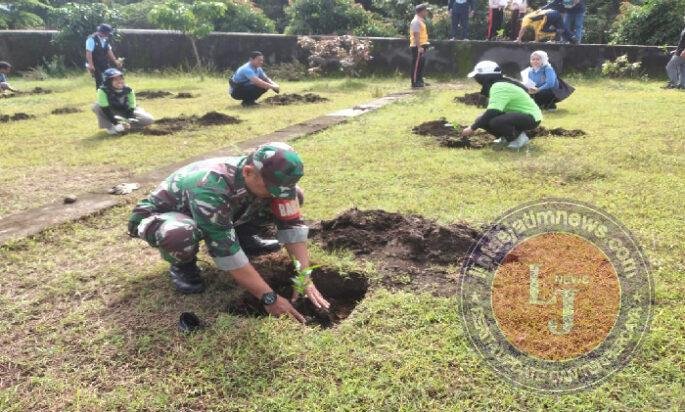 Babinsa Koramil Musuk dan Warga Tanam Ribuan Bibit Kopi di Hari Pohon Sedunia, Dorong Ekonomi dan Kelestarian Alam