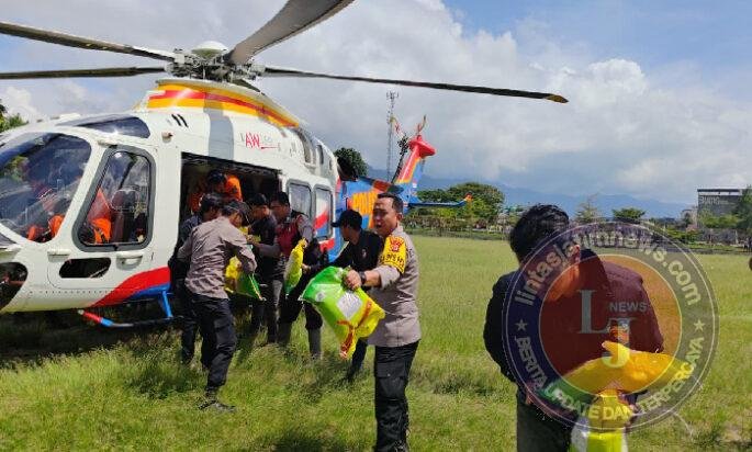 Polri Kirim Bantuan Logistik Via Udara, untuk Korban Banjir Aceh dan Sumatera Utara