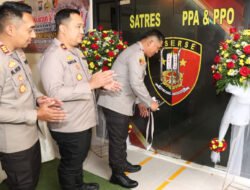 Wakapolri Apresiasi Sinergi Ribuan Mitra Kamtibmas dalam Apel Mitra Kamtibmas Presisi di Polda Papua