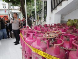 Polrestabes Surabaya Ungkap Sindikat Pengoplos LPG Bersubsidi 3kg ke 12kg