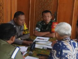 Sembari Bincang Santai, Babinsa Purwodiningratan Selipkan Pesan Jaga Keamanan Jelang Perayaan Nataru