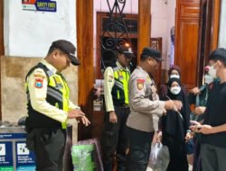 Polres Jember Berbagi Kasih ke Panti Asuhan Sambut Perayaan Natal