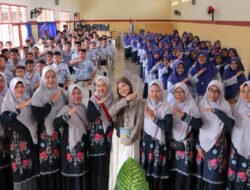 SMPM Jipat Karangasem Sukses Gelar Bedah Novel Karya Ade Rima Miranti