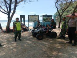 Pastikan Aman dan Nyaman, Gabungan TNI Polri Lakukan Pengamanan Objek Wisata Pantai Klayar