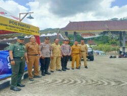 Sinergi TNI-Polri Jaga Keamanan Natal dan Tahun Baru di Kawasan Wisata Bendungan Tugu Trenggalek