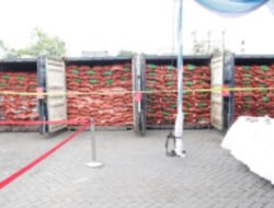 Polda Jatim Ungkap Peredaran 72 Ton Bawang Bombay Ilegal Ber-OPTK