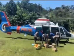 Polri Kirim Logistik Lewat Udara ke Palambayan, Dukung Penanggulangan Banjir Sumatera Barat