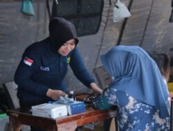 Antisipasi ISPA Pascabanjir, Posko Kesehatan Polri Aktif Layani Masyarakat Aceh Tamiang