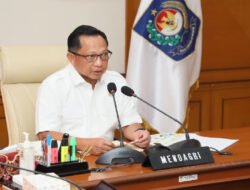 Ketuk Hati Kepala Daerah, Tito Karnavian: Bantu Saudara Kita di Sumatera yang Kena Bencana