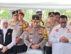 Kapolri Salurkan 1000 paket Sembako Untuk Warga di Nganjuk