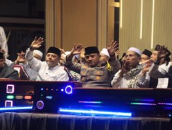 Kapolres Probolinggo : Malam Pergantian Tahun Kondusif, Masyarakat Gelar Sholawat dan Doa Bersama