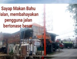 Diabaikan Demi Kepentingan Reklame, Sayap Baliho di Boboh “Makan” Bahu Jalan