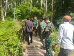 Dandim Pacitan Tinjau Lokasi Rencana Pembangunan Jembatan Gantung