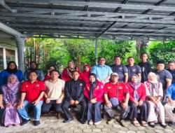 Ketum PWDPI M. Nurullah RS Pimpin Rapat, Dorong Sinergi Koperasi dan UMKM Merah Putih untuk Pemberdayaan Ekonomi Rakyat