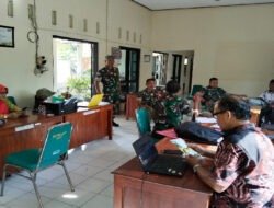 Pasukan Berbaju Loreng Hadir di Kantor Desa, Ini yang Dilakukan