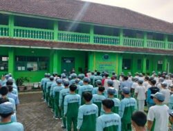 Gembleng Generasi Muda, Koramil 14/ Klego Tanamkan Disiplin dan Partriotisme di SMK Ma’arif NU Boyolali