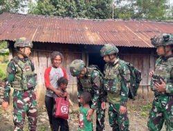 Binter Kokoh dan Kuat Satgas Yonif 521/DY Anjangsana Jalin Komunikasi dengan Tokoh Masyarakat