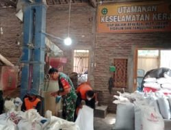 Babinsa Sambi Bangun Sinergi dengan Penggilingan Padi, Dukung Ketahanan Pangan