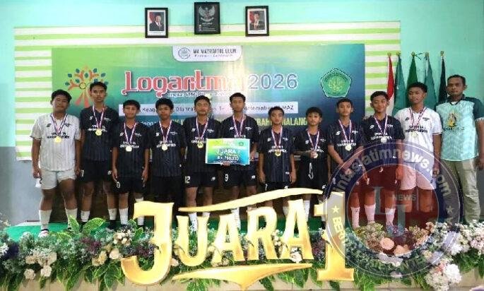 Empat Hari Tim Futsal SMPM Jipat Karangasem Paciran Rebut Juara di Dua Turnamen