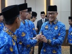 Pengukuhan Pengurus Korpri UNS Tandai Kembalinya Korpri di Perguruan Tinggi