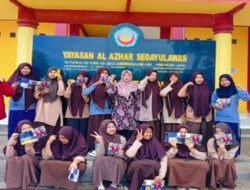 Kepala SMA IT Al Azhar Sedayulawas Memberikan Apresiasi Sosialisasi STITM Paciran